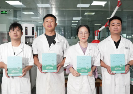 b43eeb2fccbfc72475a53e6e6ed4d25e